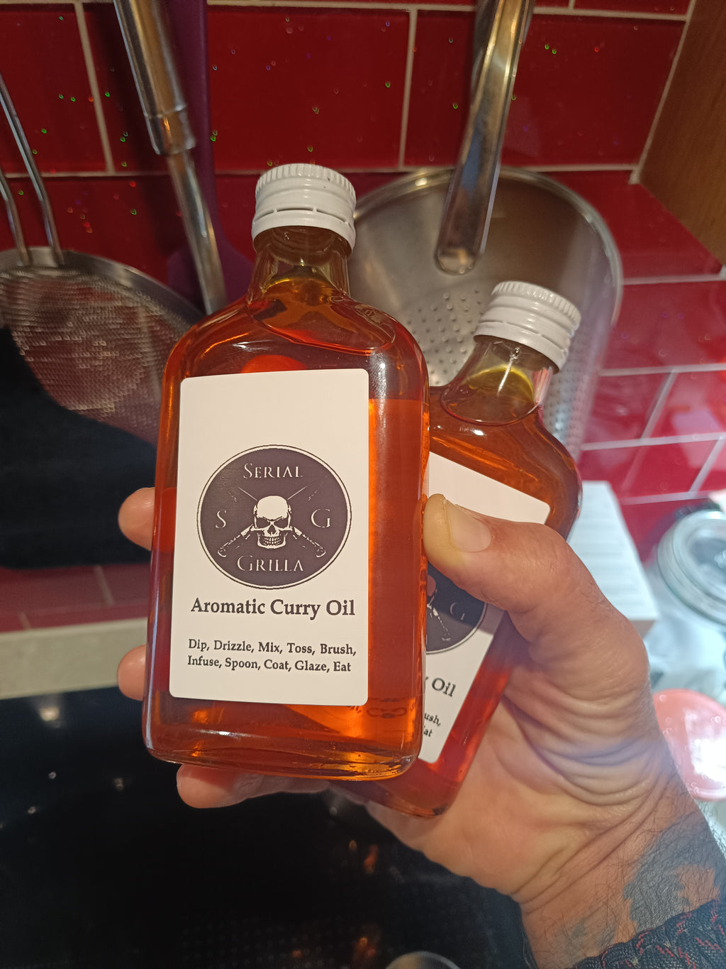 Serial Grilla Small-Batch Golden Curry Oil